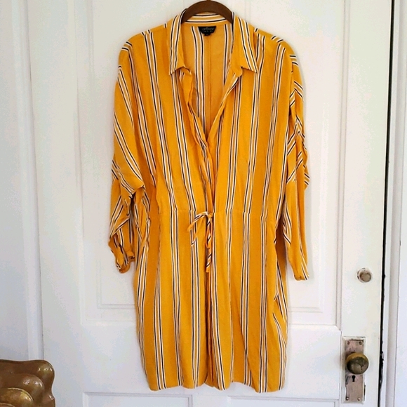 Topshop Dresses & Skirts - TopShop Yellow Striped Buttondown Dress